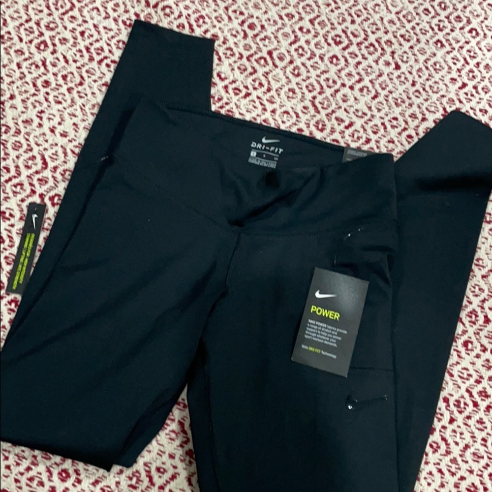 Nike leggings